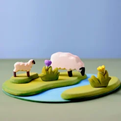 bumbu toys Schaap met Lam bij de Rivier