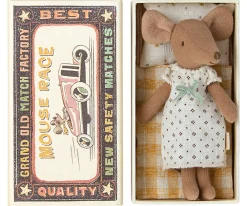 Maileg Knuffelmuis Big Sister in Luciferdoosje