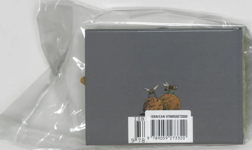 Houtendiershop Over een kleine mol die wil weten wie er op zijn kop gepoept heeft