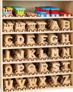 Small Foot Lettertrein Letters Natuurlijk